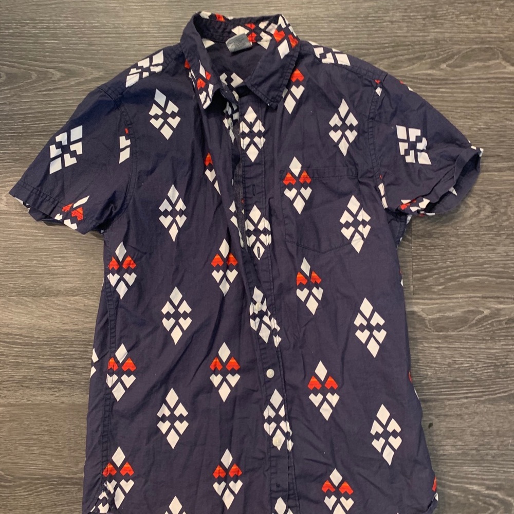 Hang ten short sleeve button up